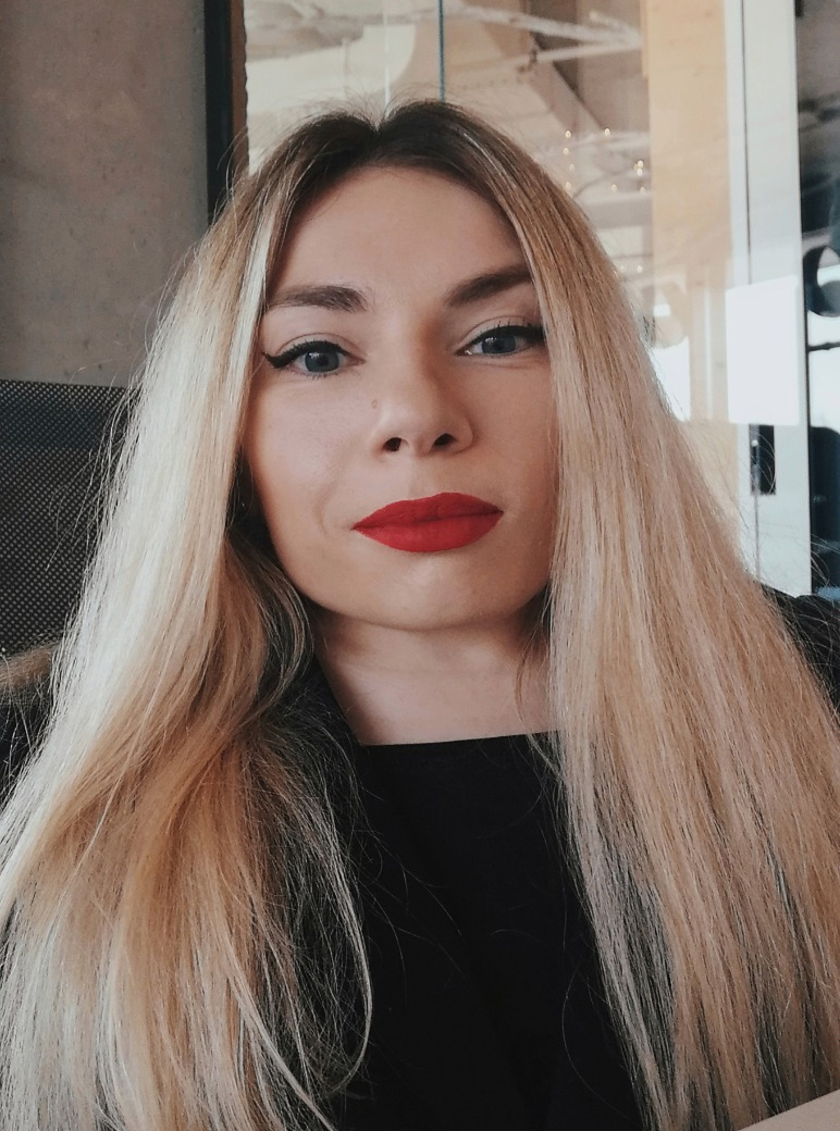 волонтерка